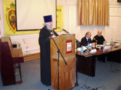 Священник Лев Семенов