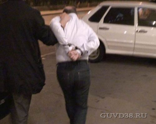 Ясновидящий не смог предугадать, что попадет в милицию